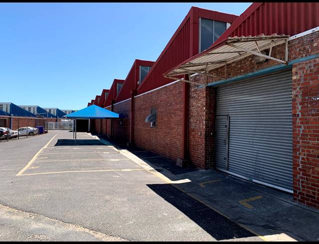 2,785M² WAREHOUSE TO LET IN PAROW INDUSTRIAL